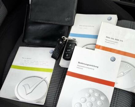 Коричневий Фольксваген Пассат, об'ємом двигуна 2 л та пробігом 267 тис. км за 10999 $, фото 88 на Automoto.ua