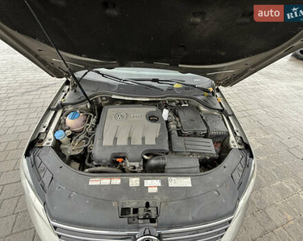 Коричневый Фольксваген Пассат, объемом двигателя 1.6 л и пробегом 285 тыс. км за 10200 $, фото 5 на Automoto.ua