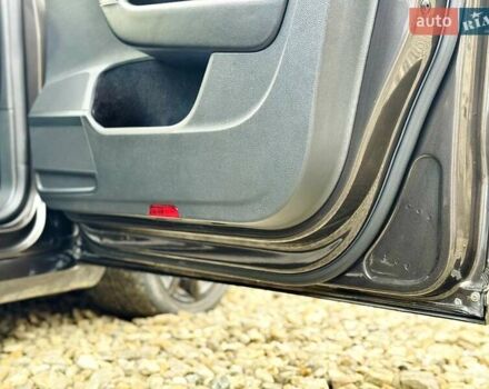 Коричневий Фольксваген Пассат, об'ємом двигуна 2 л та пробігом 267 тис. км за 10999 $, фото 85 на Automoto.ua