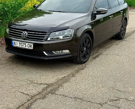 Коричневий Фольксваген Пассат, об'ємом двигуна 2 л та пробігом 320 тис. км за 10200 $, фото 3 на Automoto.ua