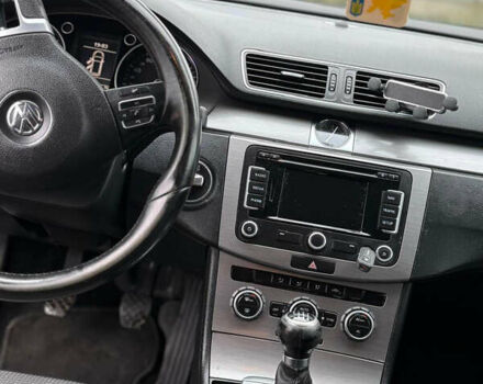 Коричневий Фольксваген Пассат, об'ємом двигуна 1.6 л та пробігом 284 тис. км за 9300 $, фото 10 на Automoto.ua