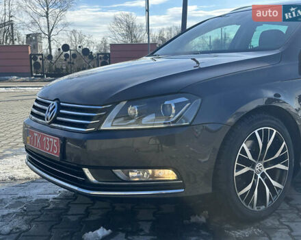 Коричневый Фольксваген Пассат, объемом двигателя 2 л и пробегом 250 тыс. км за 10899 $, фото 4 на Automoto.ua