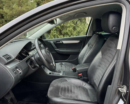 Коричневий Фольксваген Пассат, об'ємом двигуна 2 л та пробігом 217 тис. км за 12999 $, фото 80 на Automoto.ua