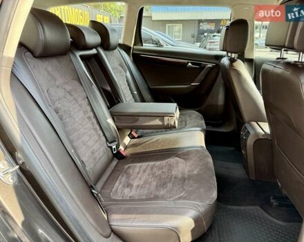 Коричневый Фольксваген Пассат, объемом двигателя 1.8 л и пробегом 165 тыс. км за 10500 $, фото 9 на Automoto.ua