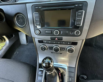 Коричневый Фольксваген Пассат, объемом двигателя 2 л и пробегом 270 тыс. км за 11100 $, фото 12 на Automoto.ua