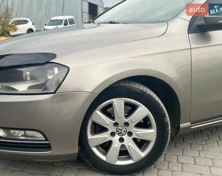 Коричневий Фольксваген Пассат, об'ємом двигуна 1.6 л та пробігом 261 тис. км за 8590 $, фото 5 на Automoto.ua