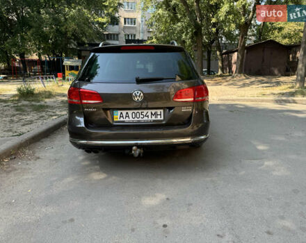 Коричневый Фольксваген Пассат, объемом двигателя 2 л и пробегом 244 тыс. км за 11800 $, фото 7 на Automoto.ua