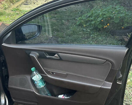 Коричневый Фольксваген Пассат, объемом двигателя 1.6 л и пробегом 285 тыс. км за 8200 $, фото 15 на Automoto.ua