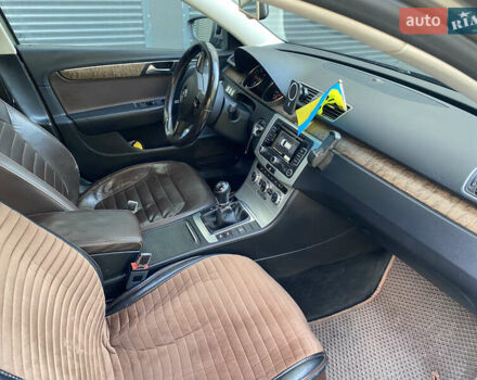 Коричневый Фольксваген Пассат, объемом двигателя 1.97 л и пробегом 347 тыс. км за 10800 $, фото 25 на Automoto.ua