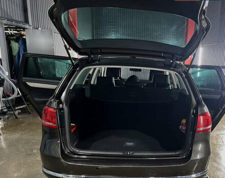 Коричневый Фольксваген Пассат, объемом двигателя 1.97 л и пробегом 231 тыс. км за 12000 $, фото 14 на Automoto.ua