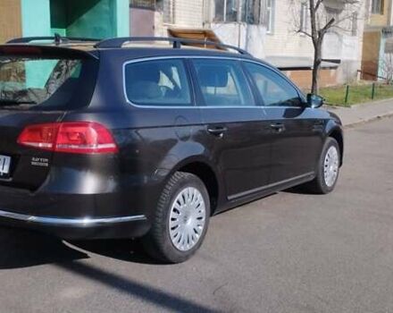 Коричневый Фольксваген Пассат, объемом двигателя 2 л и пробегом 300 тыс. км за 11500 $, фото 3 на Automoto.ua