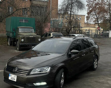 Коричневый Фольксваген Пассат, объемом двигателя 1.6 л и пробегом 285 тыс. км за 8200 $, фото 1 на Automoto.ua