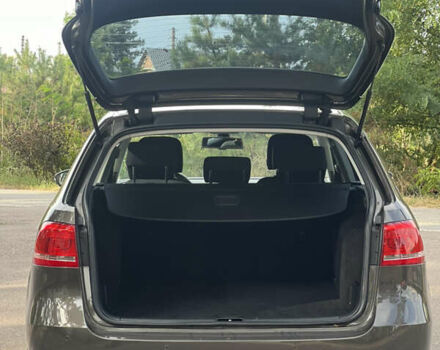 Коричневый Фольксваген Пассат, объемом двигателя 1.6 л и пробегом 226 тыс. км за 11900 $, фото 15 на Automoto.ua