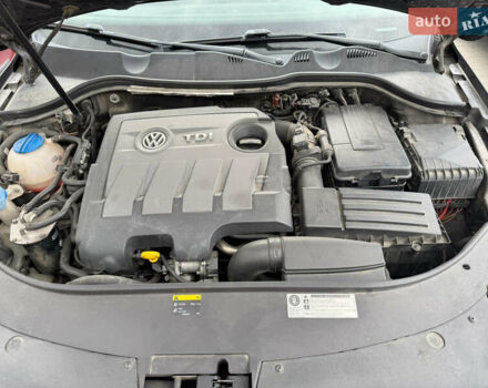 Коричневий Фольксваген Пассат, об'ємом двигуна 1.6 л та пробігом 245 тис. км за 9500 $, фото 3 на Automoto.ua