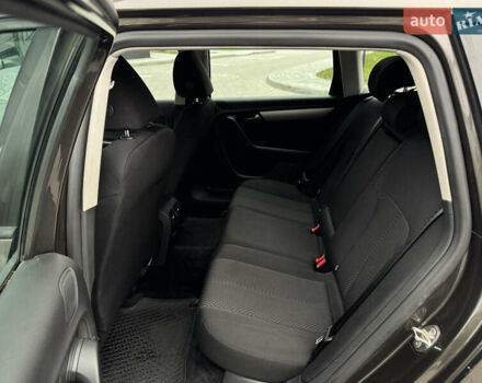 Коричневый Фольксваген Пассат, объемом двигателя 1.97 л и пробегом 204 тыс. км за 13800 $, фото 15 на Automoto.ua