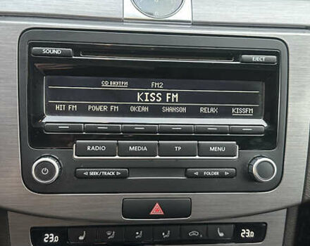 Коричневый Фольксваген Пассат, объемом двигателя 1.6 л и пробегом 285 тыс. км за 8200 $, фото 20 на Automoto.ua