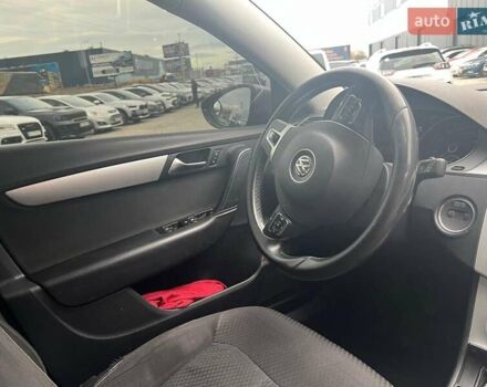 Коричневий Фольксваген Пассат, об'ємом двигуна 1.6 л та пробігом 261 тис. км за 8590 $, фото 17 на Automoto.ua