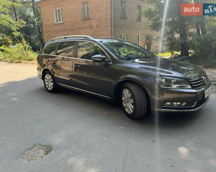Коричневый Фольксваген Пассат, объемом двигателя 2 л и пробегом 244 тыс. км за 11800 $, фото 4 на Automoto.ua