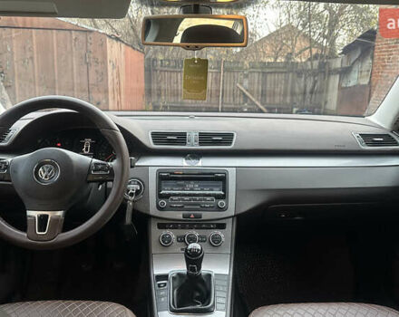 Коричневый Фольксваген Пассат, объемом двигателя 1.6 л и пробегом 285 тыс. км за 8200 $, фото 22 на Automoto.ua