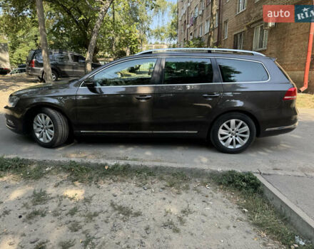 Коричневый Фольксваген Пассат, объемом двигателя 2 л и пробегом 244 тыс. км за 11800 $, фото 10 на Automoto.ua