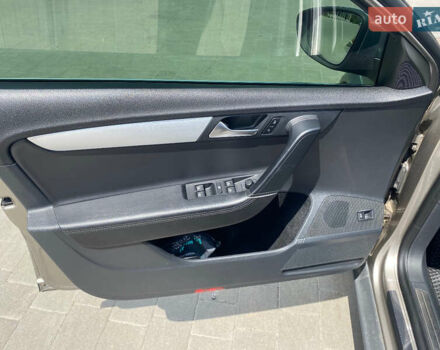 Коричневий Фольксваген Пассат, об'ємом двигуна 1.97 л та пробігом 234 тис. км за 14200 $, фото 8 на Automoto.ua