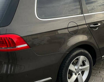 Коричневый Фольксваген Пассат, объемом двигателя 1.6 л и пробегом 285 тыс. км за 10700 $, фото 7 на Automoto.ua