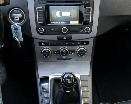 Коричневий Фольксваген Пассат, об'ємом двигуна 1.6 л та пробігом 220 тис. км за 11500 $, фото 15 на Automoto.ua