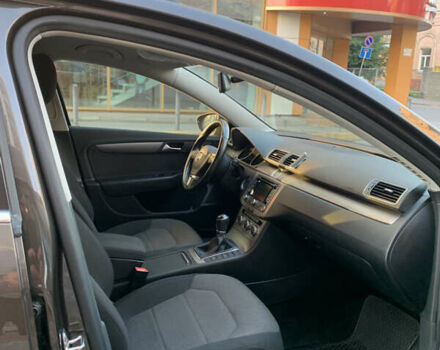 Коричневый Фольксваген Пассат, объемом двигателя 1.97 л и пробегом 270 тыс. км за 12100 $, фото 1 на Automoto.ua