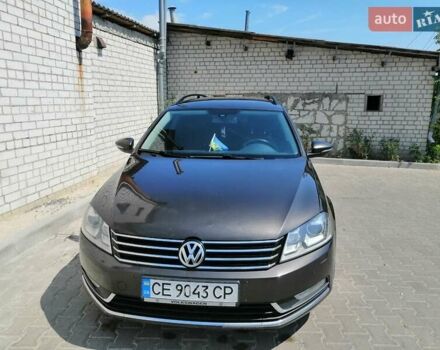Коричневый Фольксваген Пассат, объемом двигателя 2 л и пробегом 213 тыс. км за 10500 $, фото 3 на Automoto.ua