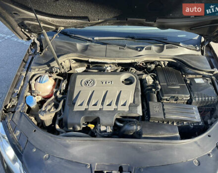 Коричневый Фольксваген Пассат, объемом двигателя 1.97 л и пробегом 305 тыс. км за 13300 $, фото 12 на Automoto.ua
