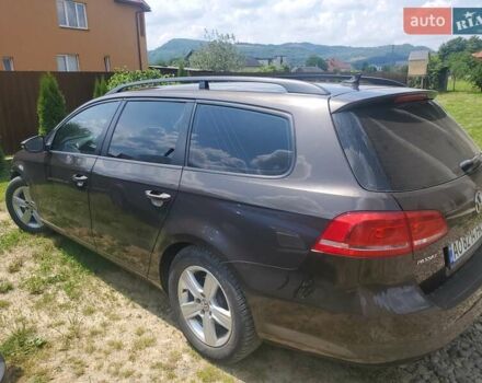 Коричневый Фольксваген Пассат, объемом двигателя 1.6 л и пробегом 300 тыс. км за 10500 $, фото 2 на Automoto.ua