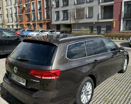 Коричневый Фольксваген Пассат, объемом двигателя 1.6 л и пробегом 247 тыс. км за 11900 $, фото 5 на Automoto.ua