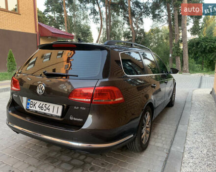 Коричневый Фольксваген Пассат, объемом двигателя 1.97 л и пробегом 270 тыс. км за 12100 $, фото 3 на Automoto.ua