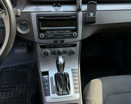 Коричневый Фольксваген Пассат, объемом двигателя 2 л и пробегом 250 тыс. км за 11200 $, фото 12 на Automoto.ua