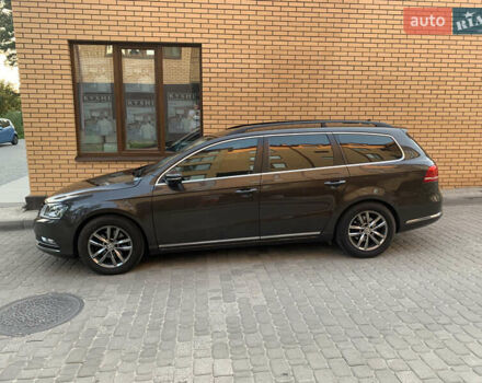 Коричневый Фольксваген Пассат, объемом двигателя 1.97 л и пробегом 270 тыс. км за 12100 $, фото 2 на Automoto.ua