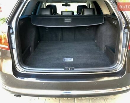 Коричневий Фольксваген Пассат, об'ємом двигуна 1.6 л та пробігом 220 тис. км за 11500 $, фото 25 на Automoto.ua