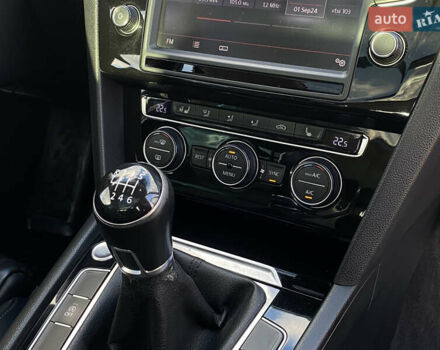 Коричневый Фольксваген Пассат, объемом двигателя 1.97 л и пробегом 265 тыс. км за 13750 $, фото 15 на Automoto.ua