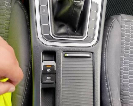 Коричневый Фольксваген Пассат, объемом двигателя 1.6 л и пробегом 284 тыс. км за 12300 $, фото 14 на Automoto.ua