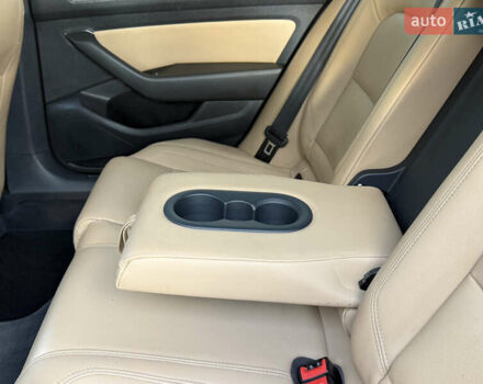 Коричневий Фольксваген Пассат, об'ємом двигуна 1.6 л та пробігом 200 тис. км за 13900 $, фото 46 на Automoto.ua