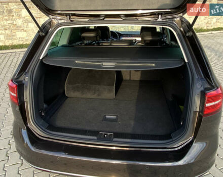 Коричневый Фольксваген Пассат, объемом двигателя 1.97 л и пробегом 265 тыс. км за 13750 $, фото 21 на Automoto.ua