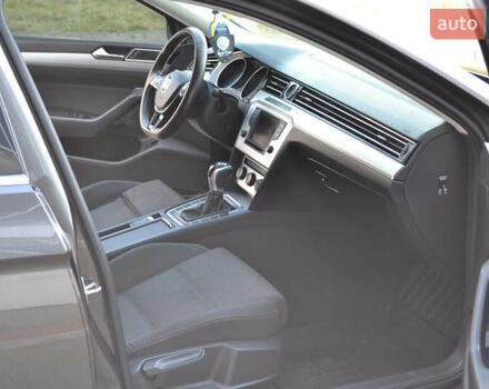 Коричневый Фольксваген Пассат, объемом двигателя 1.97 л и пробегом 295 тыс. км за 13500 $, фото 50 на Automoto.ua