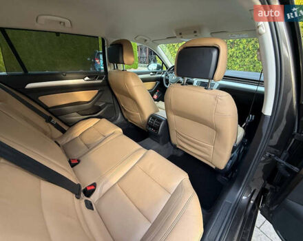 Коричневый Фольксваген Пассат, объемом двигателя 1.6 л и пробегом 200 тыс. км за 14300 $, фото 41 на Automoto.ua