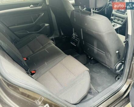 Коричневый Фольксваген Пассат, объемом двигателя 1.6 л и пробегом 333 тыс. км за 10900 $, фото 11 на Automoto.ua