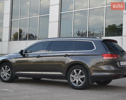 Коричневый Фольксваген Пассат, объемом двигателя 1.97 л и пробегом 295 тыс. км за 13500 $, фото 1 на Automoto.ua