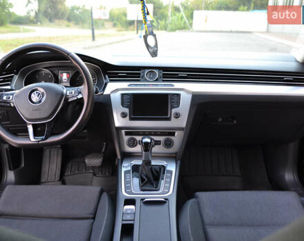 Коричневый Фольксваген Пассат, объемом двигателя 1.97 л и пробегом 295 тыс. км за 13500 $, фото 18 на Automoto.ua