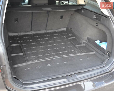 Коричневый Фольксваген Пассат, объемом двигателя 1.97 л и пробегом 295 тыс. км за 13500 $, фото 56 на Automoto.ua