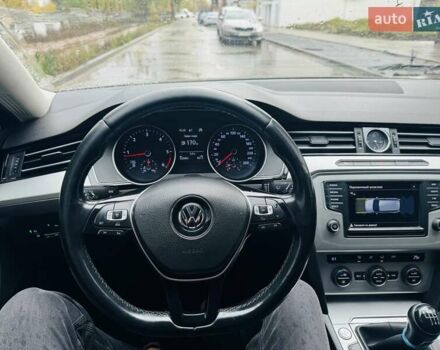 Коричневый Фольксваген Пассат, объемом двигателя 1.6 л и пробегом 333 тыс. км за 10900 $, фото 12 на Automoto.ua