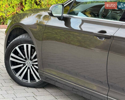 Коричневий Фольксваген Пассат, об'ємом двигуна 1.6 л та пробігом 200 тис. км за 14900 $, фото 26 на Automoto.ua