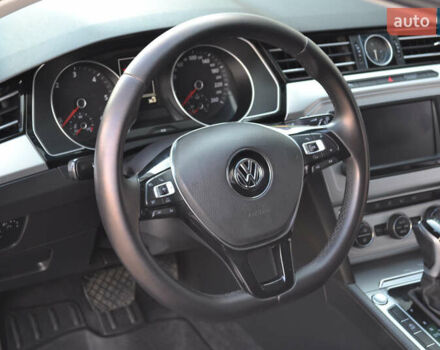 Коричневый Фольксваген Пассат, объемом двигателя 1.97 л и пробегом 295 тыс. км за 13500 $, фото 28 на Automoto.ua