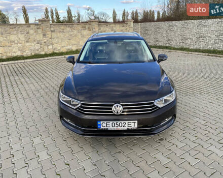 Коричневый Фольксваген Пассат, объемом двигателя 1.97 л и пробегом 265 тыс. км за 13750 $, фото 1 на Automoto.ua